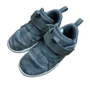 Jordan Formula 23 Sneakers